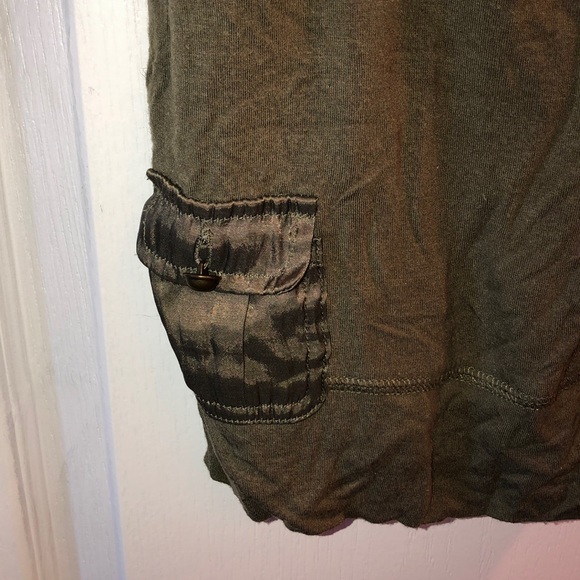 Shirt - Picture 3 of 4